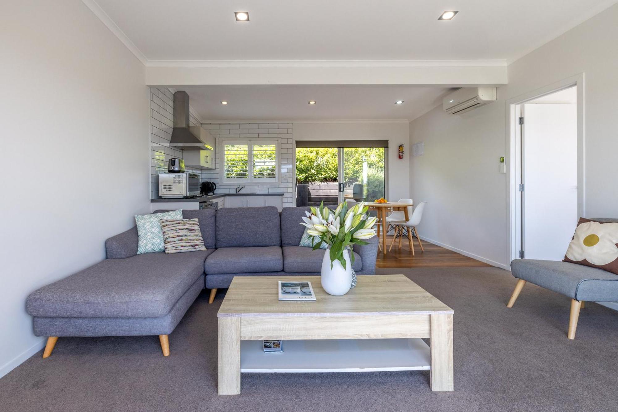 Te Whau Bach Apartments - Stay Waiheke Te Whau Bay Eksteriør billede
