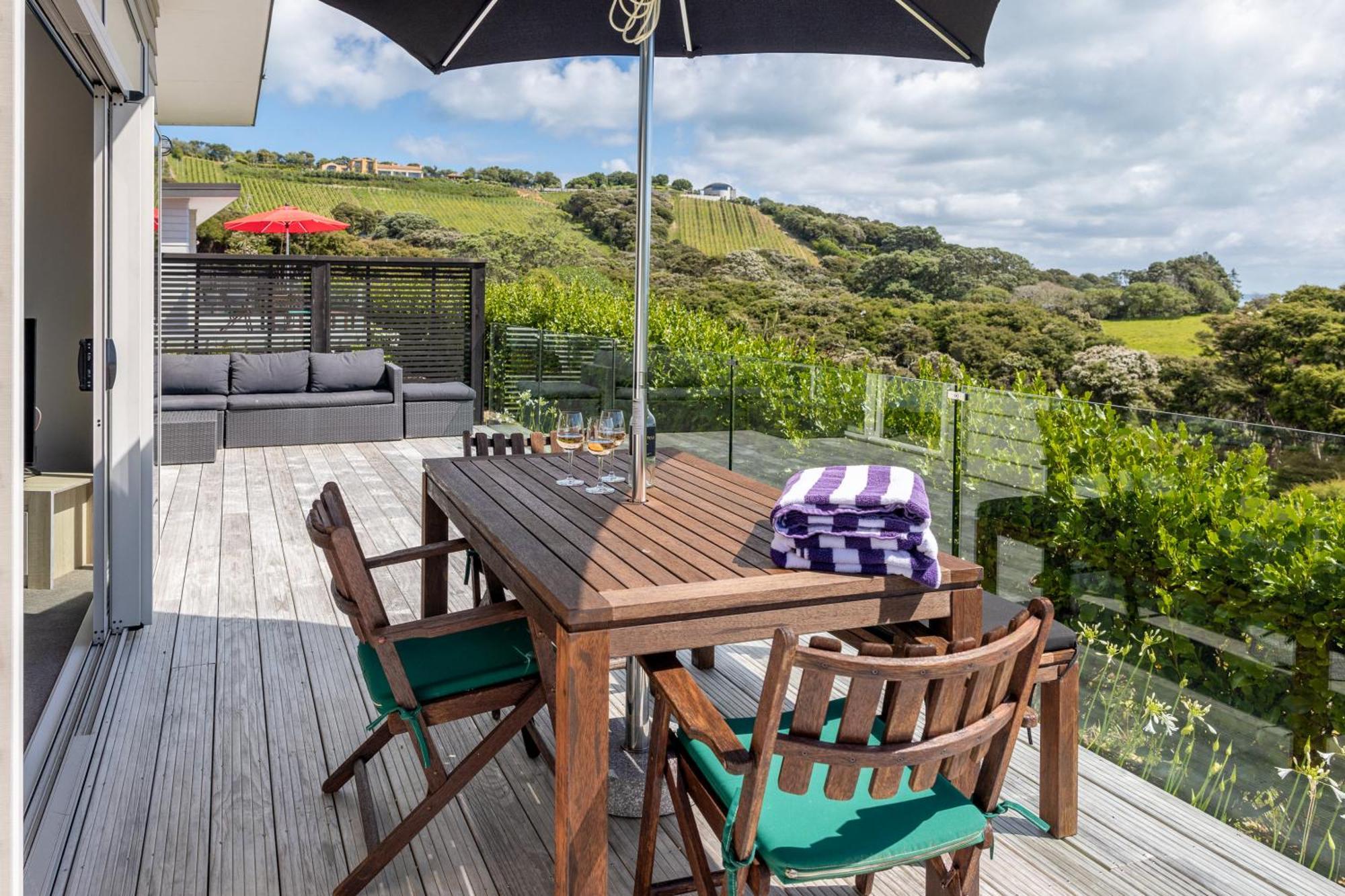 Te Whau Bach Apartments - Stay Waiheke Te Whau Bay Eksteriør billede