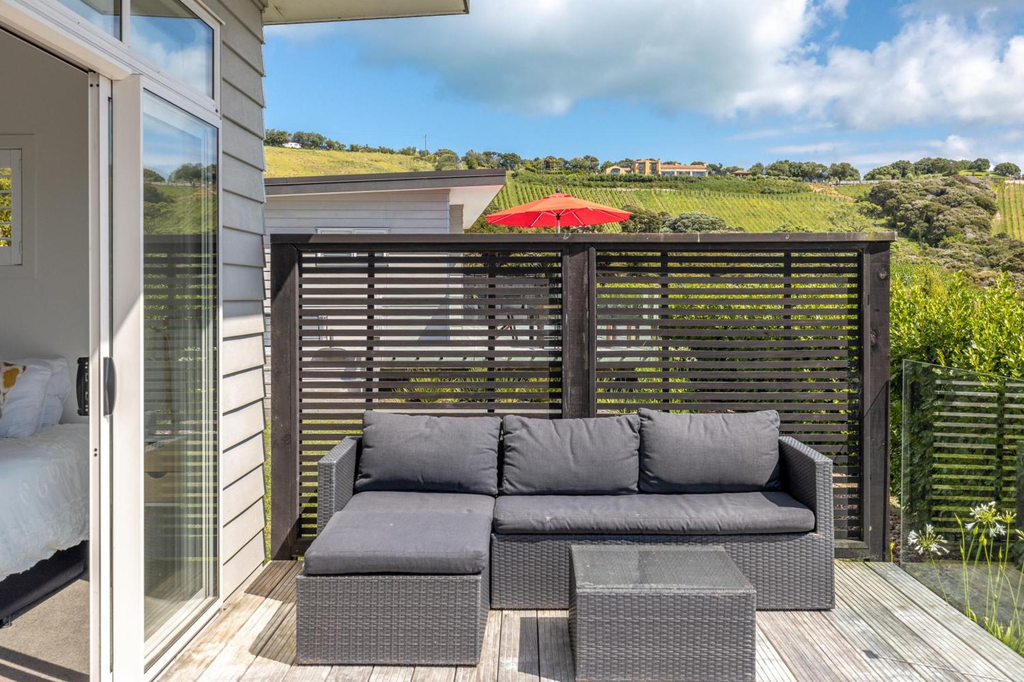 Te Whau Bach Apartments - Stay Waiheke Te Whau Bay Eksteriør billede