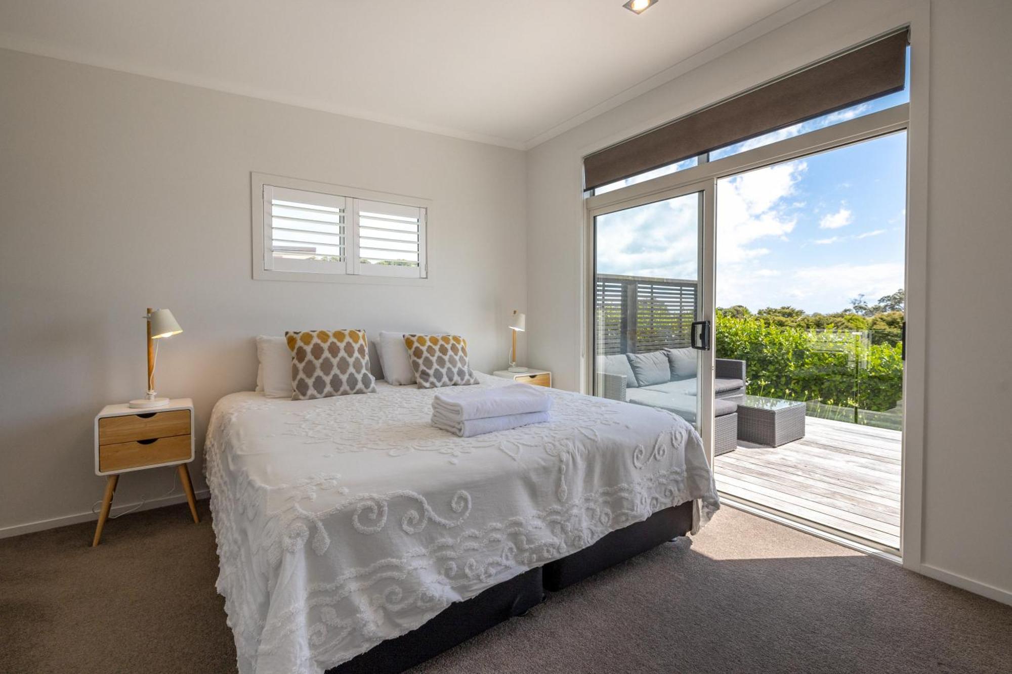 Te Whau Bach Apartments - Stay Waiheke Te Whau Bay Eksteriør billede